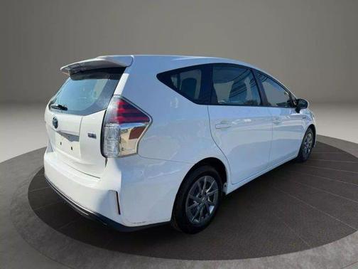 2017 Toyota Prius v Three