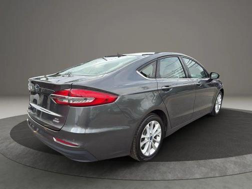 2020 Ford Fusion Hybrid SE