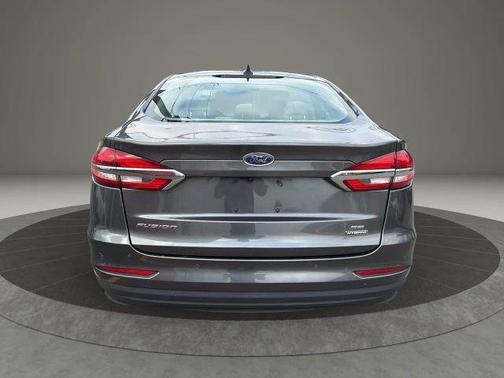 2020 Ford Fusion Hybrid SE