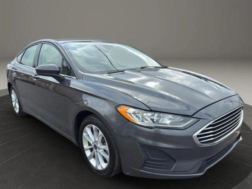 2020 Ford Fusion Hybrid SE