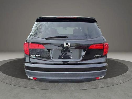 2016 Honda Pilot EX