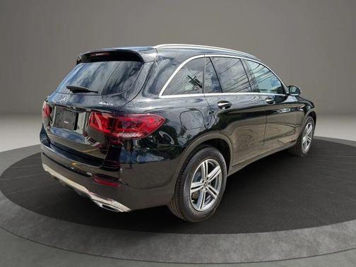 Black 2021 Mercedes-Benz GLC 300 Base 4MATIC