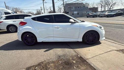 2016 Hyundai Veloster Turbo