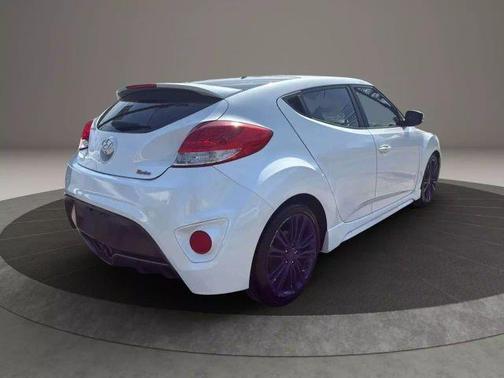 2016 Hyundai Veloster Turbo