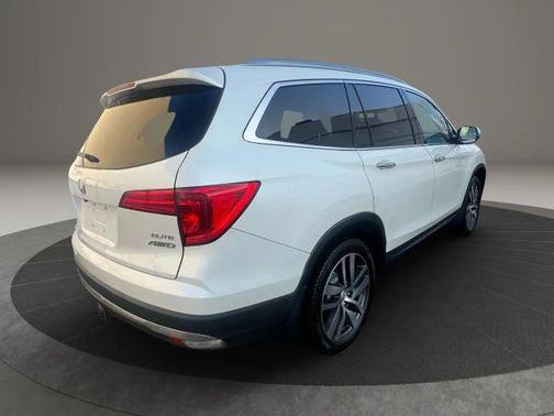 2016 Honda Pilot Elite