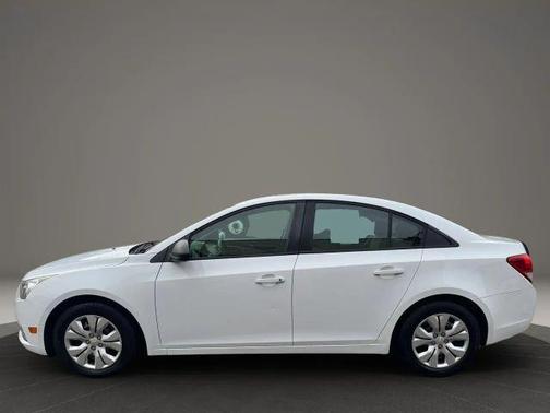 2013 Chevrolet Cruze LS