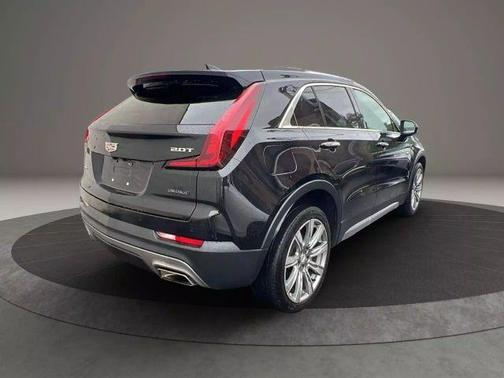 2019 Cadillac XT4 Premium Luxury