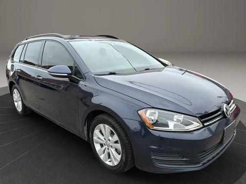 Night Blue Metallic 2017 Volkswagen Golf SportWagen TSI S