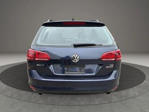 Night Blue Metallic 2017 Volkswagen Golf SportWagen TSI S
