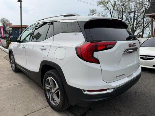 White 2020 GMC Terrain SLT