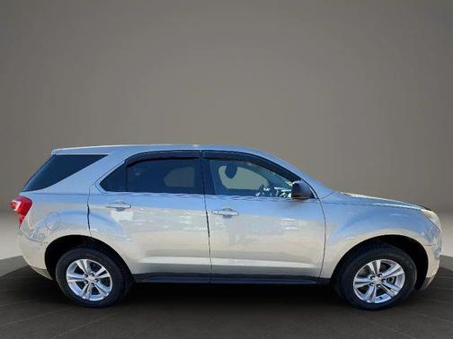 Gold 2016 Chevrolet Equinox LS