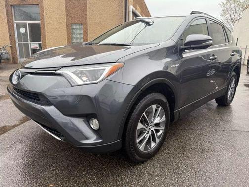 2016 Toyota RAV4 Hybrid XLE