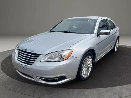 2011 Chrysler 200 Limited