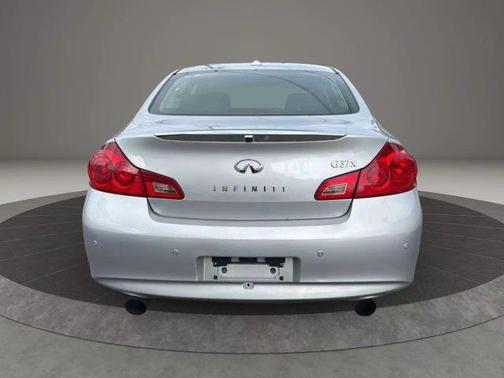 2013 INFINITI G37x Base