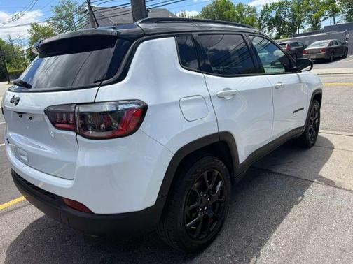 2022 Jeep Compass Latitude