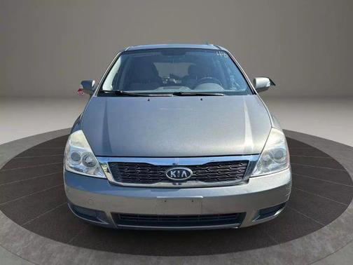 2012 Kia Sedona LX