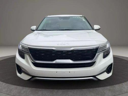 2022 Kia Seltos EX