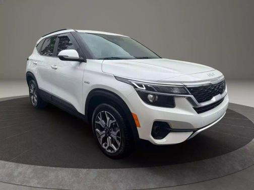 2022 Kia Seltos EX