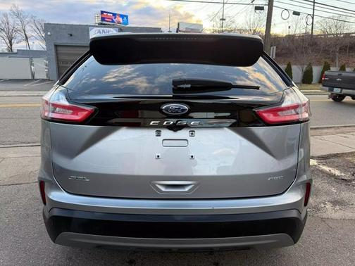 2022 Ford Edge ST-Line