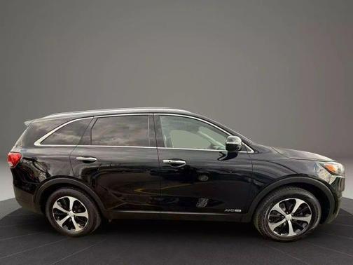 2017 Kia Sorento EX