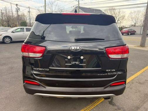 2017 Kia Sorento EX