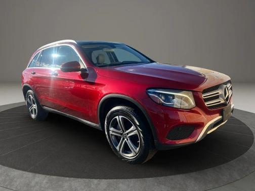 2018 Mercedes-Benz GLC 300 Base 4MATIC