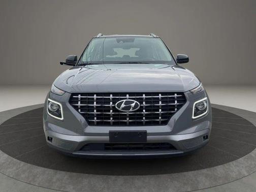 2022 Hyundai VENUE Limited