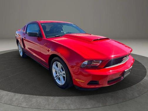 2010 Ford Mustang V6