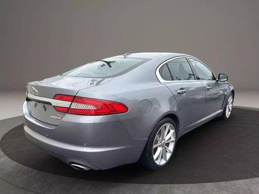 2015 Jaguar XF 3.0 Portfolio