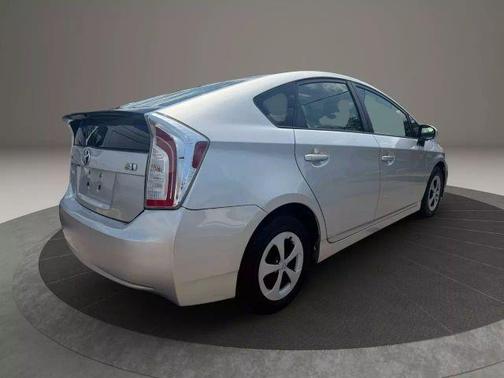 2014 Toyota Prius Three