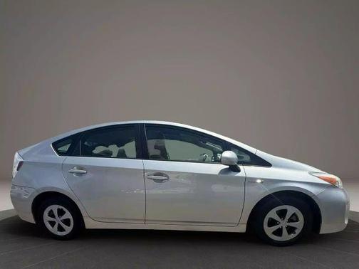2014 Toyota Prius Three