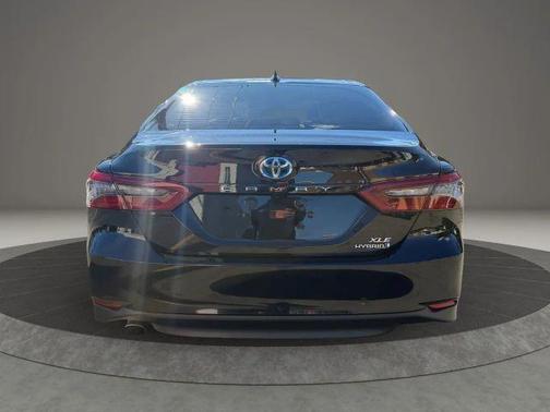 2023 Toyota Camry Hybrid XLE