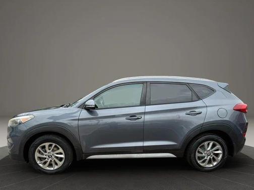 2017 Hyundai TUCSON SE Plus