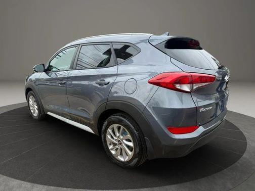 2017 Hyundai TUCSON SE Plus