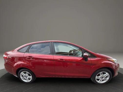 2017 Ford Fiesta SE