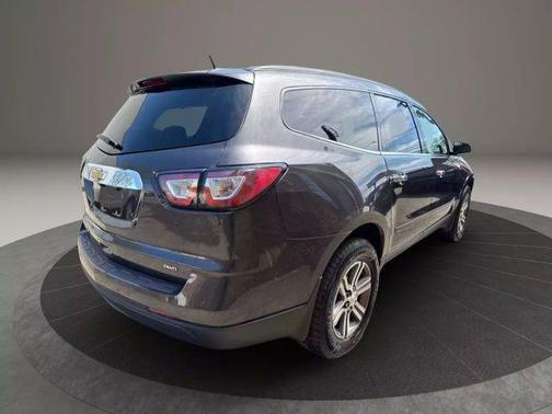 2017 Chevrolet Traverse 2LT