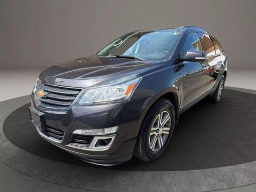 2017 Chevrolet Traverse 2LT