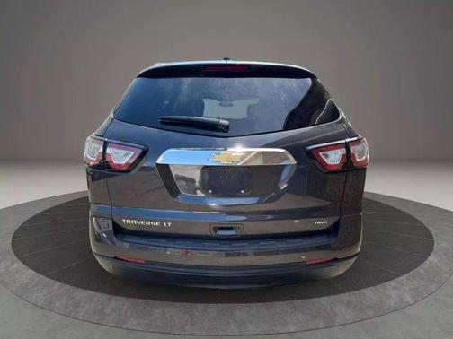 2017 Chevrolet Traverse 2LT