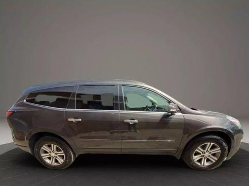 2017 Chevrolet Traverse 2LT