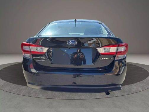 2022 Subaru Impreza Base