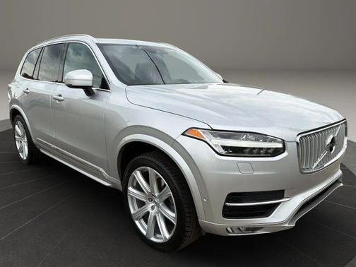 Silver 2018 Volvo XC90 T6 Inscription