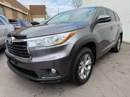 2015 Toyota Highlander LE