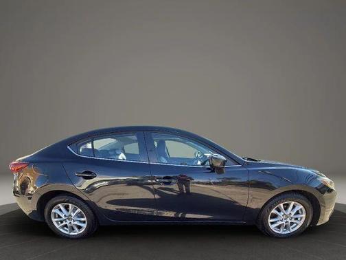 2016 Mazda Mazda3 i Grand Touring