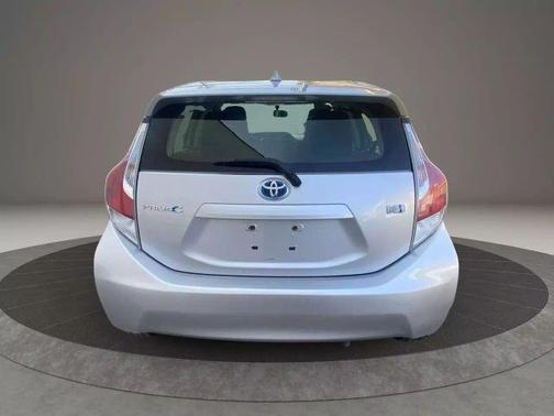 2015 Toyota Prius c One