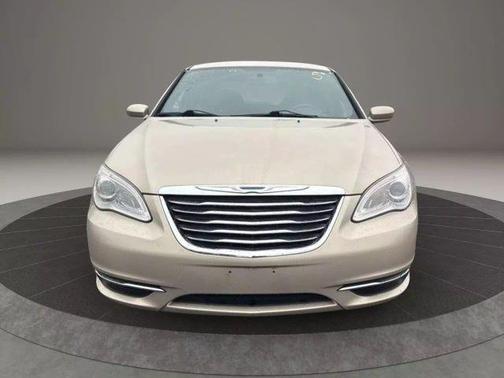 2014 Chrysler 200 Touring