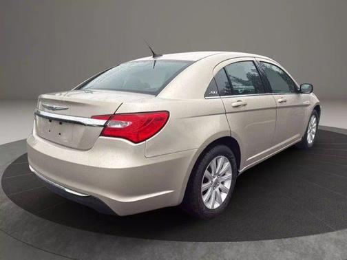 2014 Chrysler 200 Touring