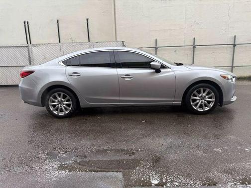 2017 Mazda Mazda6 Sport