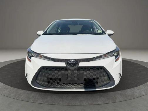 White 2022 Toyota Corolla LE