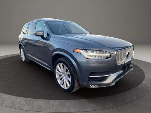 2019 Volvo XC90 T6 Inscription