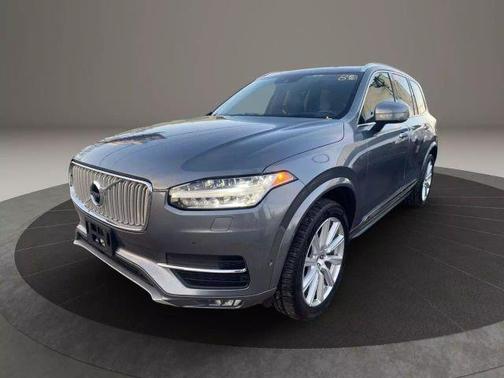 2019 Volvo XC90 T6 Inscription